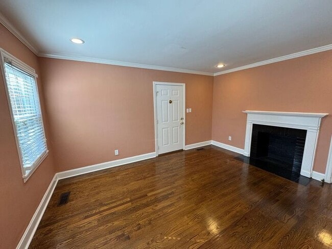 Photo - Medical District Location, Fenced Yard, an...