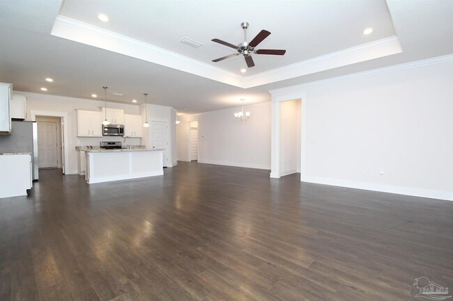 Photo - 717 Brambling Ct