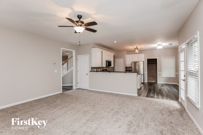 Photo - 3215 Maple Terrace Dr