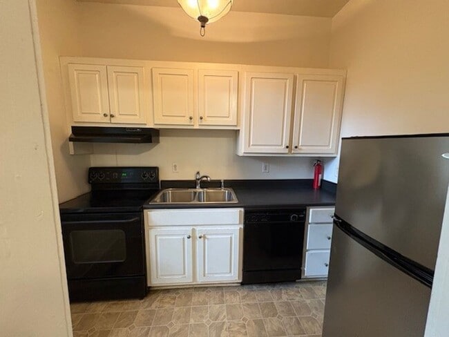 Photo - 946 Magnolia St Unit 3