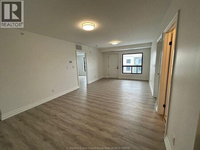 Photo - 3320 Stella Crescent Unit 613