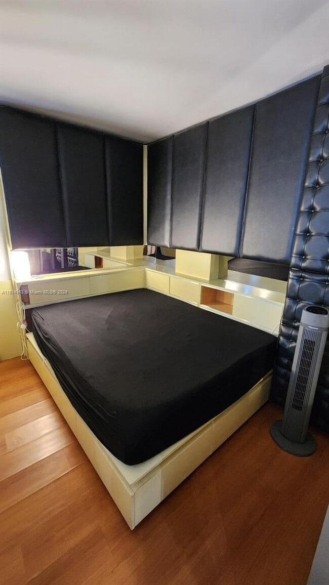 Photo - 1255 Collins Ave Unit 206