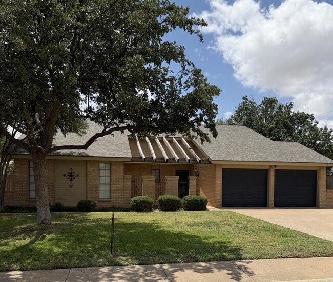 Building Photo - 4717 Elma Dr