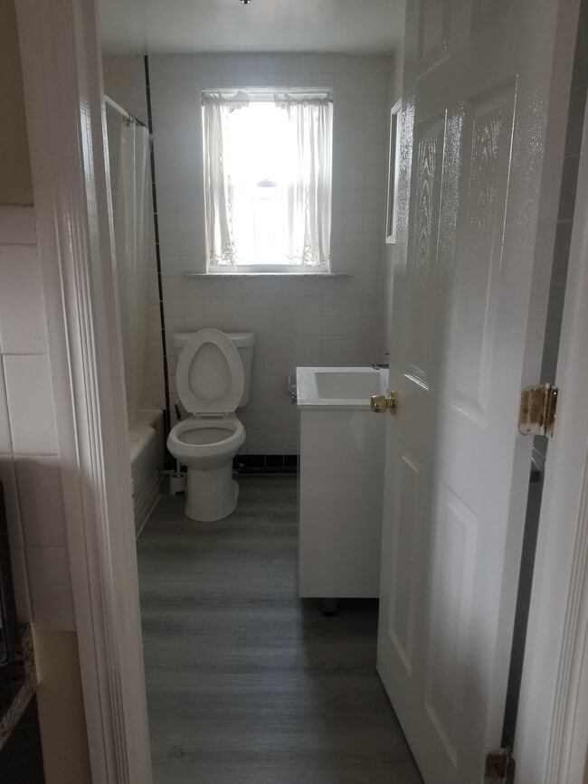 Photo - 1827 S 18th St