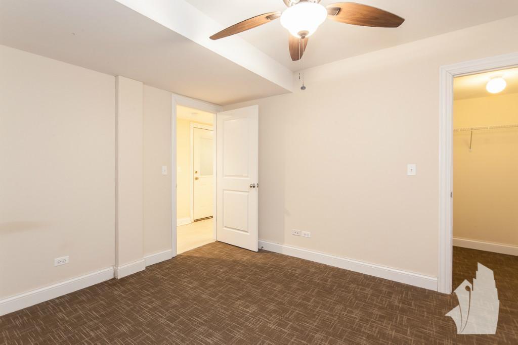 Photo - 3707 N Wilton Ave Unit gorund