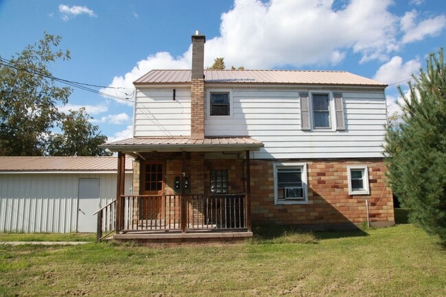 20 Main St Unit 2