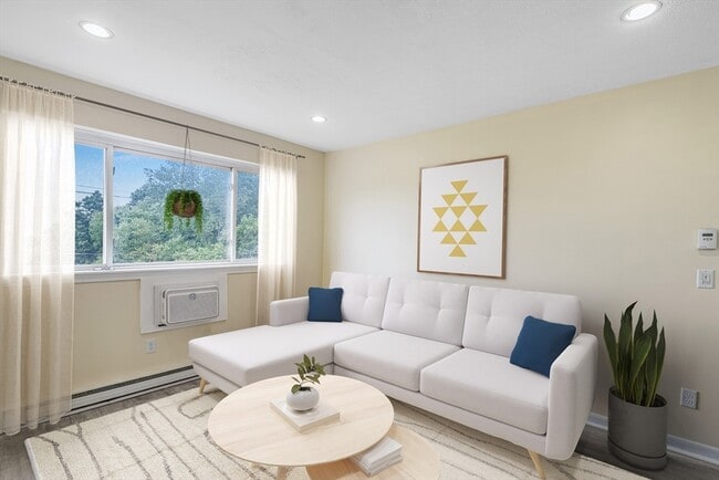 Building Photo - 256 Parker Hill Ave Unit 14