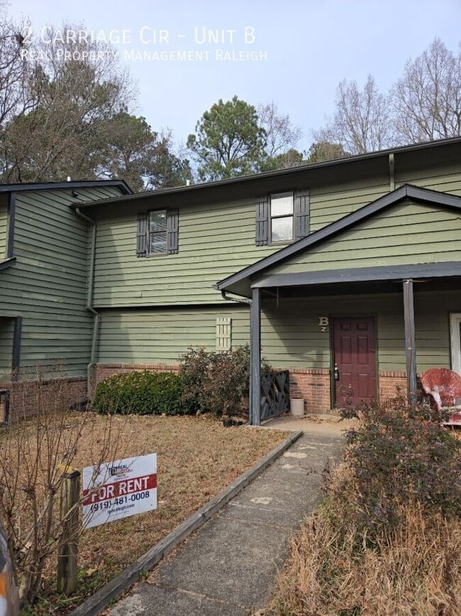 Photo - 2 Carriage Cir Unit B
