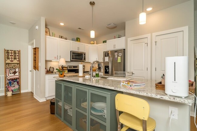 Photo - 1559 Crownpoint Dr Unit 206