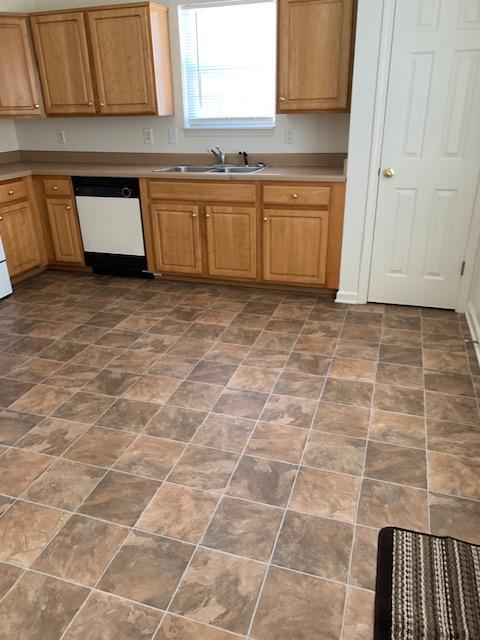 Photo - 1705 Monument Ln