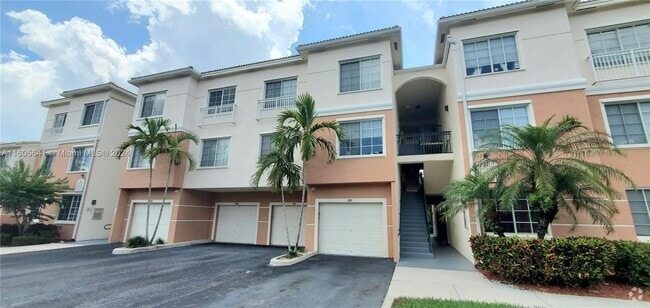 Building Photo - 2103 Myrtlewood Cir E Unit 2103 Rental