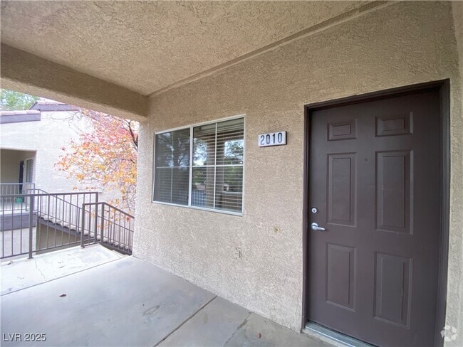 Building Photo - 5250 S Rainbow Blvd Unit 2010 Rental