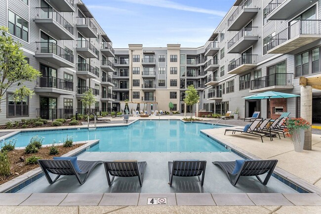 Beautifully designed Pool deck with optimal seating - Eclipse Residences Apartments