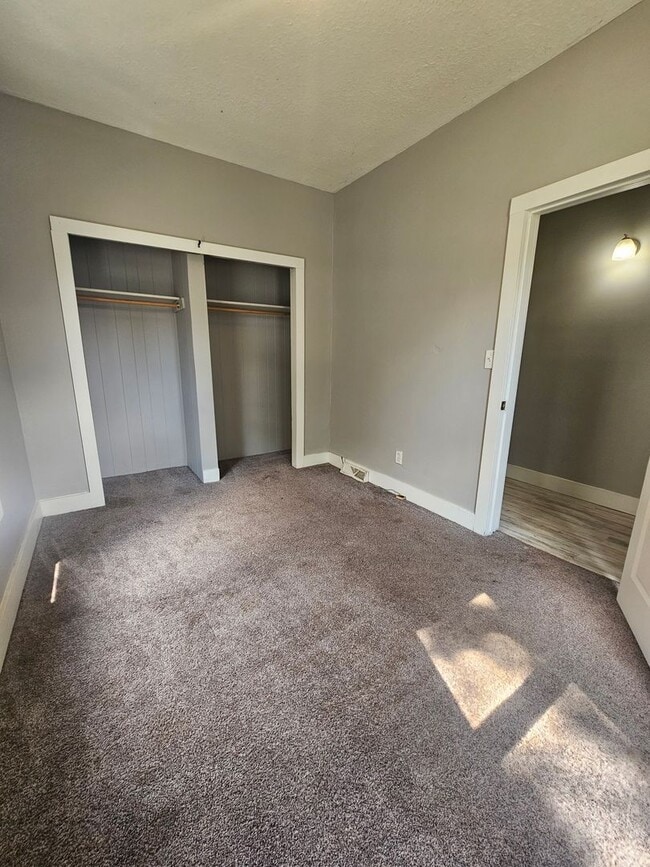 Photo - 509 19th Ave