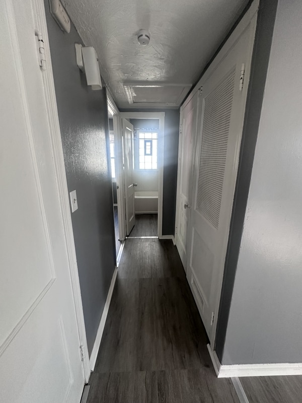 Photo - 16313 Clearview Ave