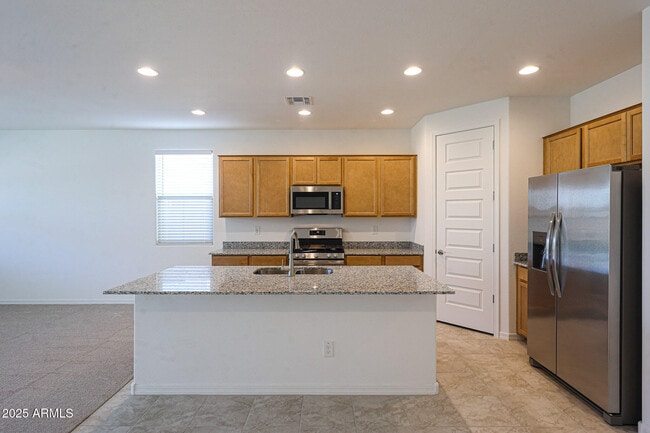 Photo - 25180 N 172nd Dr