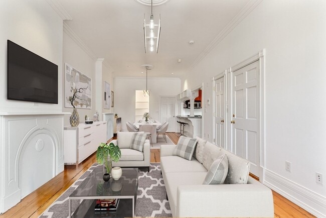 Building Photo - 6 Brigham St Unit 1 Rental