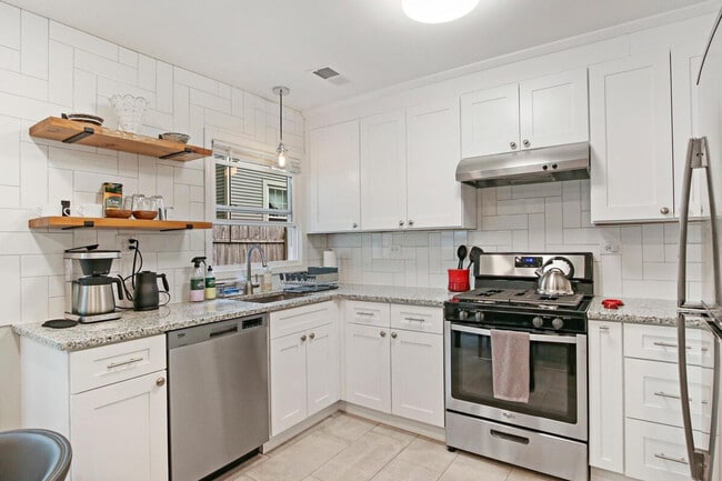 Photo - 1532 North Ave Unidad ID1265540P