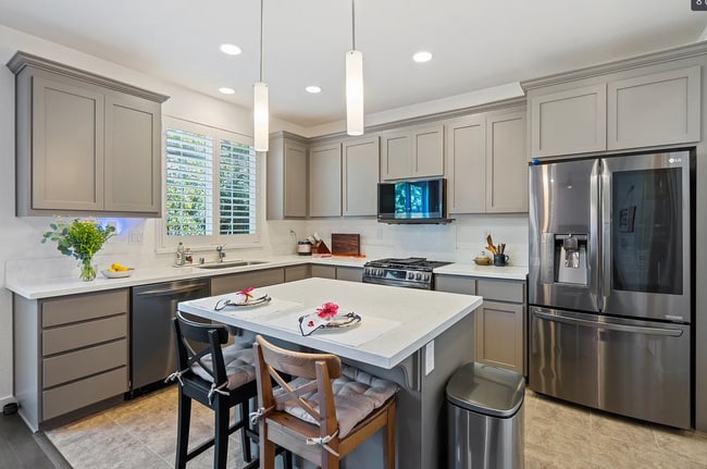 Photo - HOT Property!  Roseville 3/3 w/Oasis Backyard!  Please reference ad for viewings!