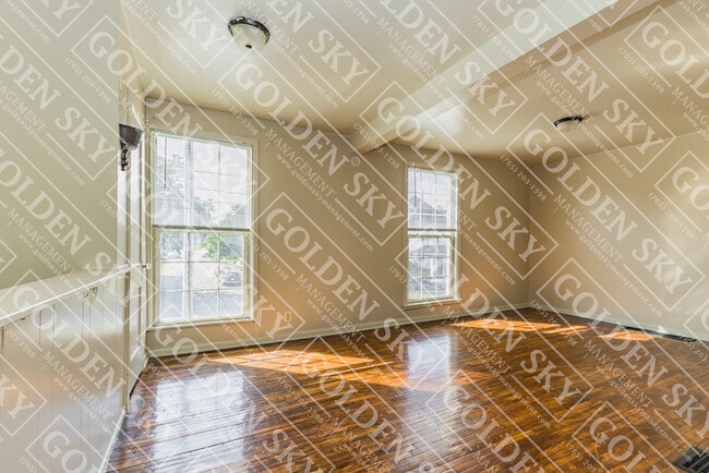 Photo - 826 W Main St Unit 2