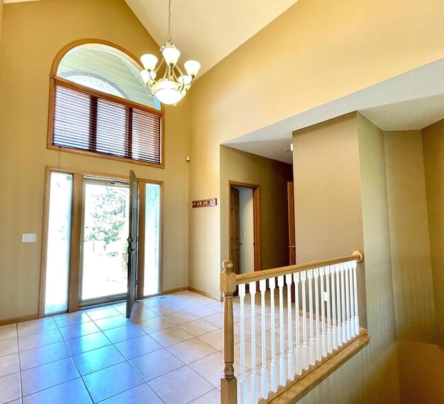 Photo - 640 S Park Ct