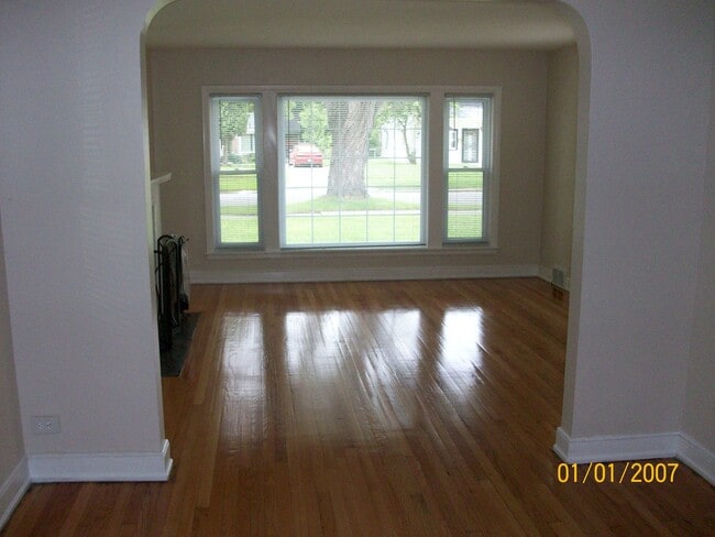 Photo - 2329 16th Ave