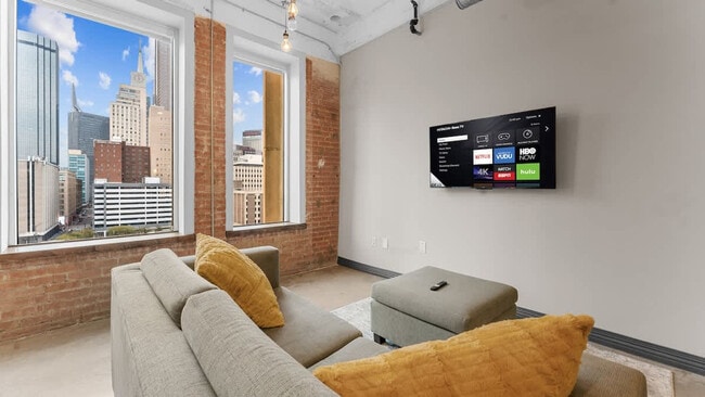 Building Photo - 500 S Ervay St Unit ID1297778P Rental