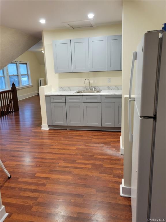 412 Warburton Ave Unit 3