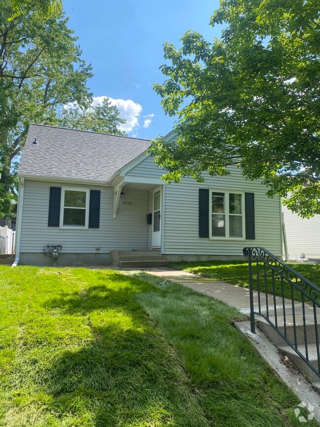Building Photo - 5733 23rd Ave S Rental