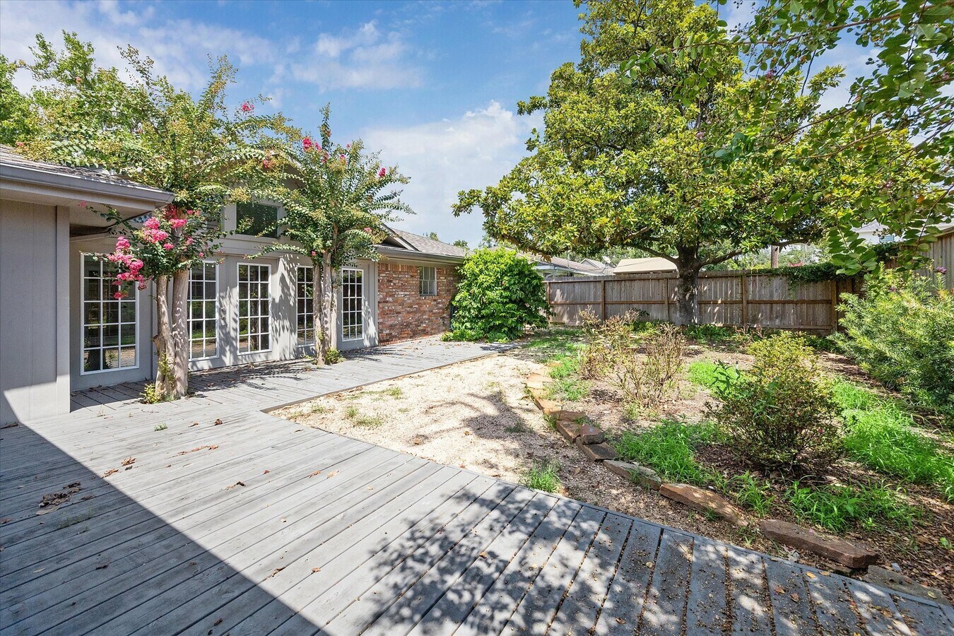 Photo - 7215 Alderney Dr
