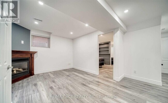 Photo - 5 Baybrook Rd