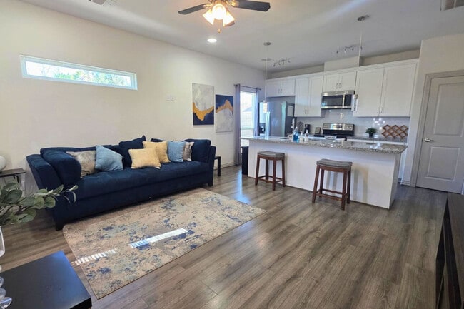 Building Photo - 2704 Sam Wilson St Unit ID1391353P