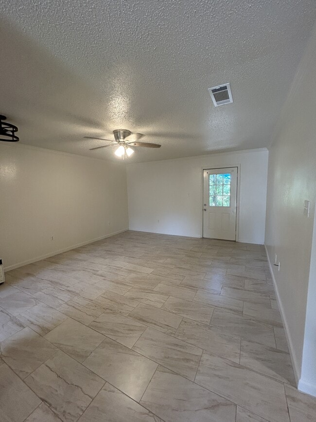 177 16th St Unit 1