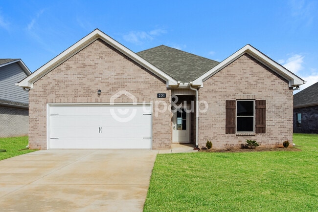 Building Photo - Fantastic 4bd/2ba home! Coming soon!