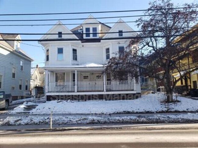 Building Photo - 68 S Union St Rental
