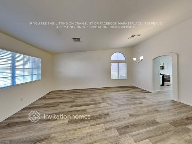 Photo - 6285 Hill Haven Ave