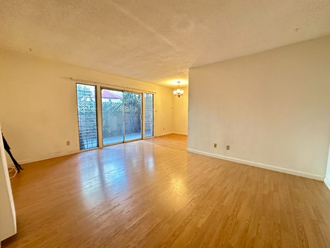 Photo - 11510 Ohio Ave Unit 2