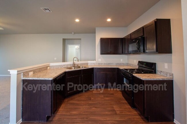 Photo - 1124 Granite Ln