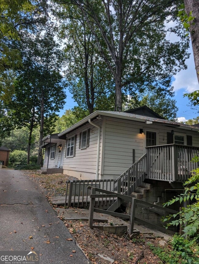 Photo - 2085 Northside Dr NW