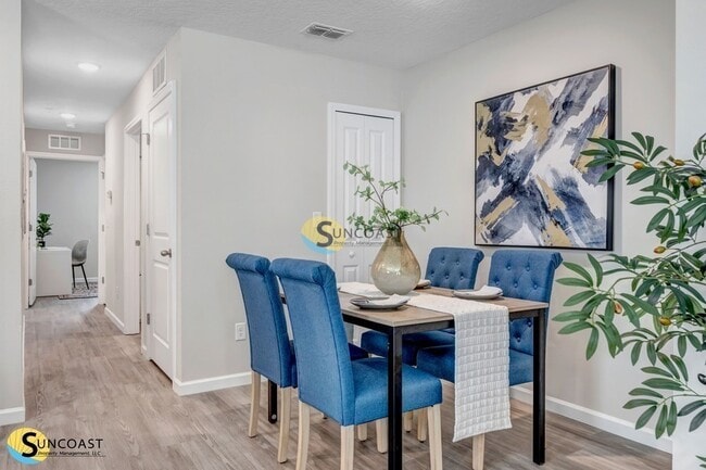 Photo - 6421 Breezy Oaks Wy Unit 101