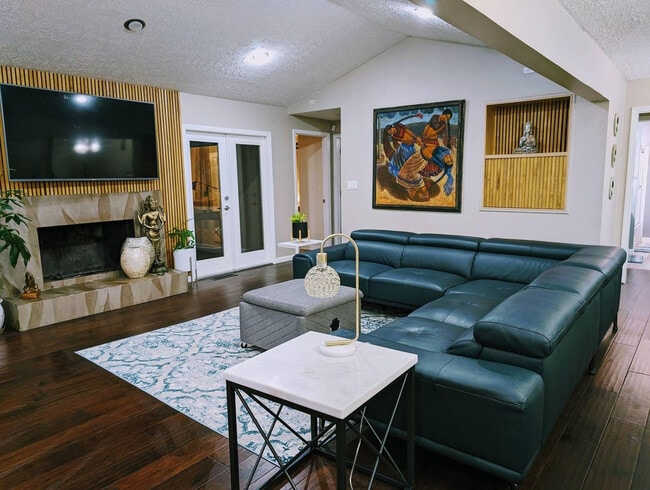 Photo - 1303 Colony Dr Apartment Unit FL1-ID1345544P