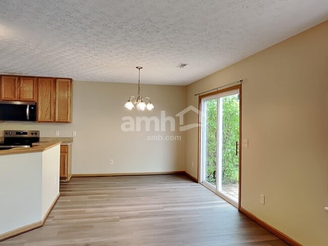 Photo - 3945 Trailside Blvd