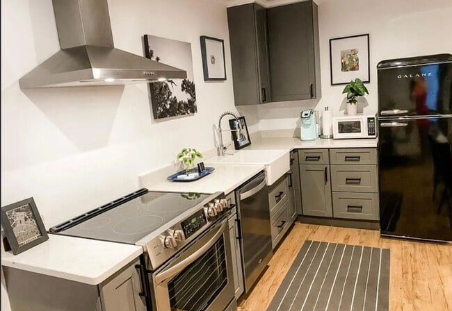45 E 60th St Unit Midtown Cozy Retreat