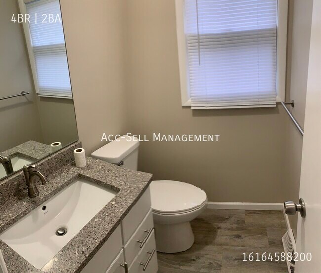 Photo - 53 Luray Ave NW