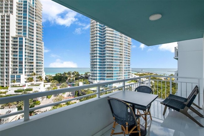 Photo - 400 South Pointe Dr Unit 1006