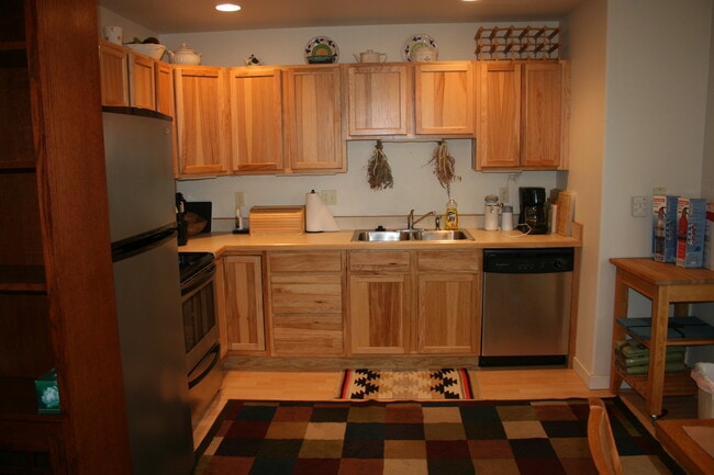 Photo - 104 Colorado Ave Unit J