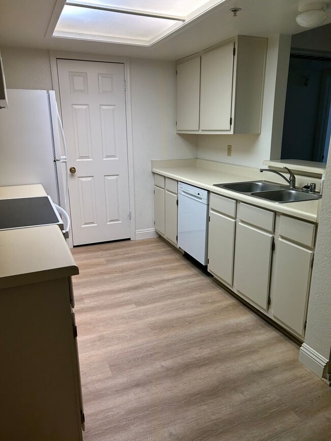 Photo - 2 Bedroom Condo located in Laughlin Bay