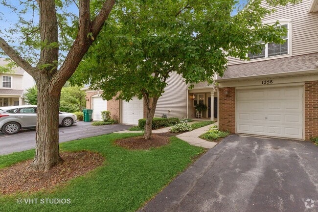 Building Photo - 1358 Longchamps Ct Rental