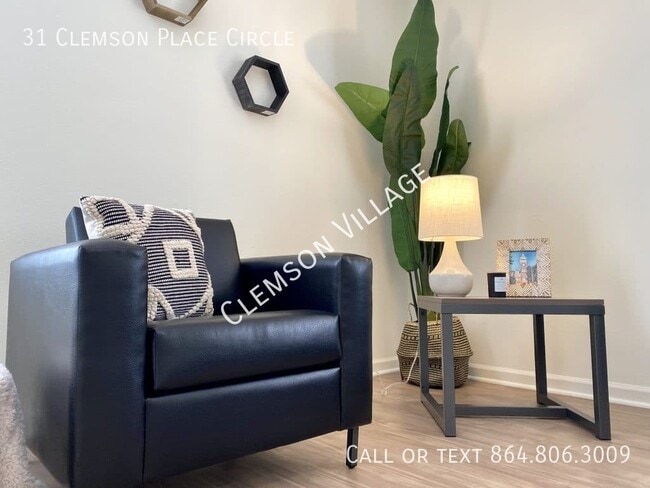 Photo - 31 Clemson Pl Cir