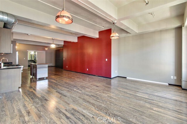 Photo - 849 S Broadway